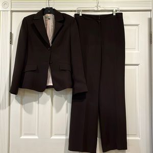 Tarahi brown pants suit